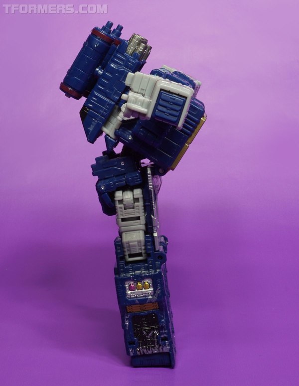 War For Cybertron Siege Soundwave Voyager Figure  (46 of 55)